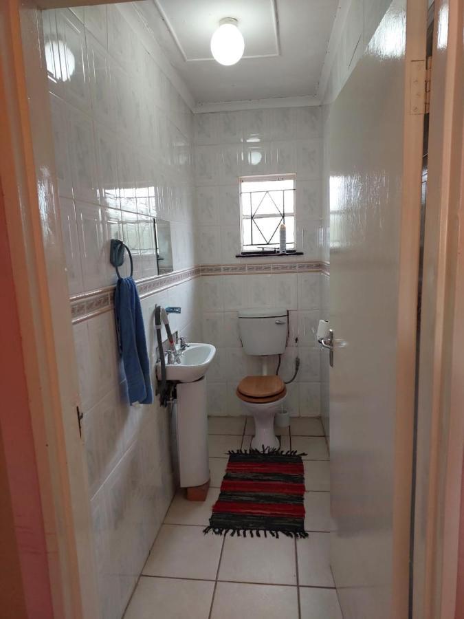 Lion Rock View Guesthouse Maseru Extérieur photo